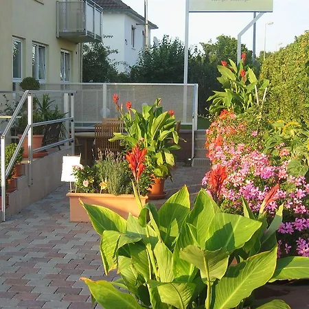 Отель Business Boblingen-sindelfingen 3*