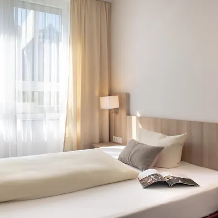 Отель Business Boblingen-sindelfingen 3*